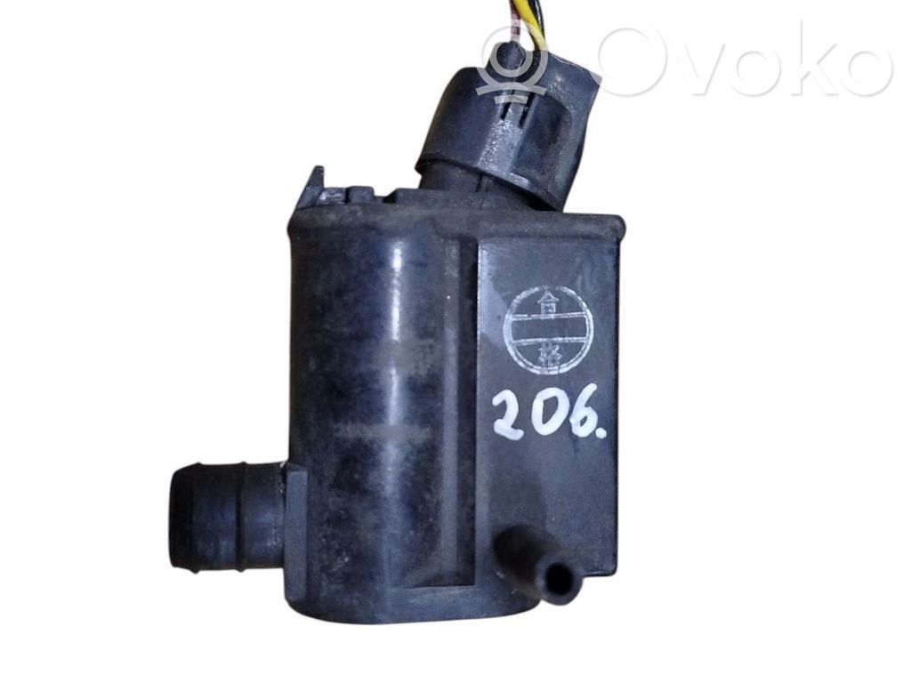 KIA Rio Windscreen/windshield washer pump 