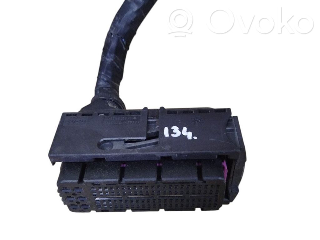 Volkswagen PASSAT B6 Engine installation wiring loom 
