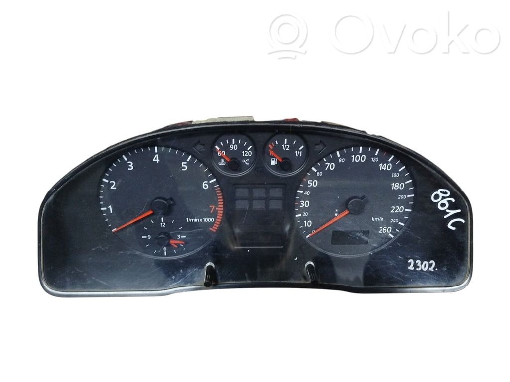 Audi A4 S4 B5 8D Velocímetro (tablero de instrumentos) 