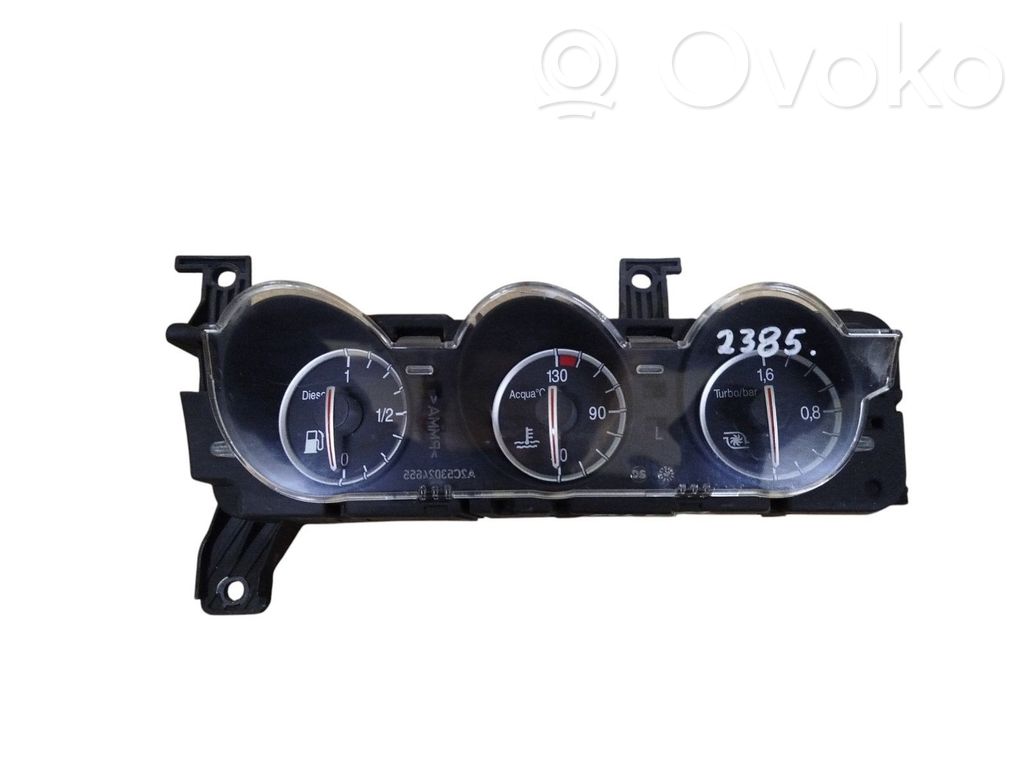 Alfa Romeo 159 Spidometrs (instrumentu panelī) 