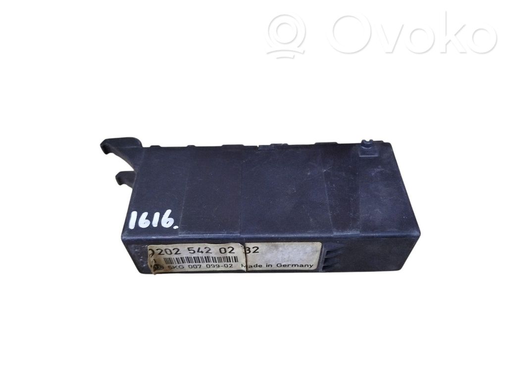 Mercedes-Benz C W202 Other control units/modules 