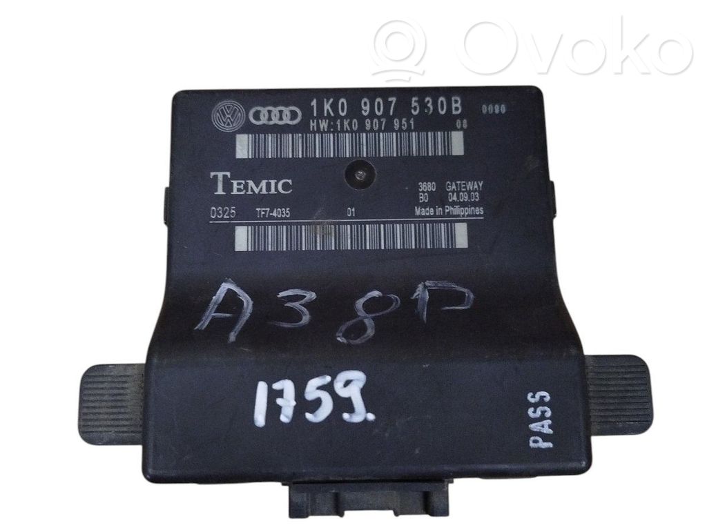 Audi A3 S3 8P Gateway control module 