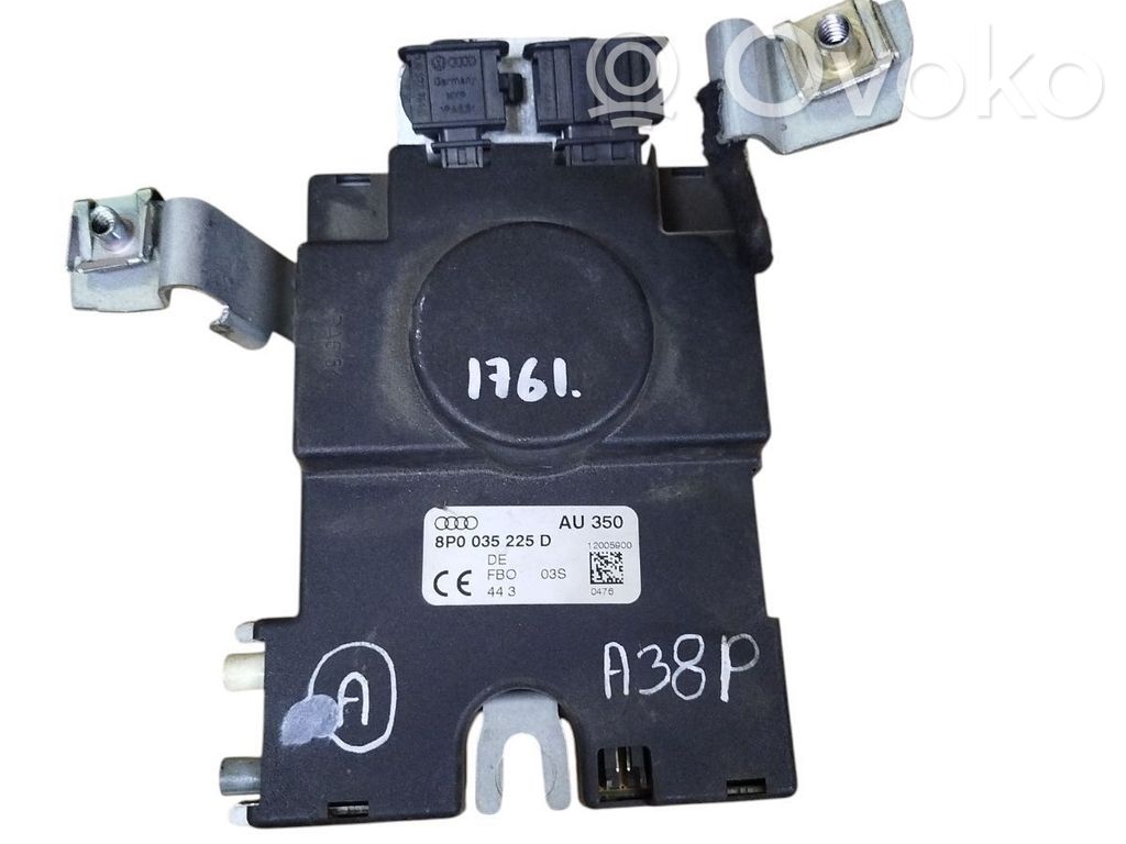 Audi A3 S3 8P Aerial antenna amplifier 