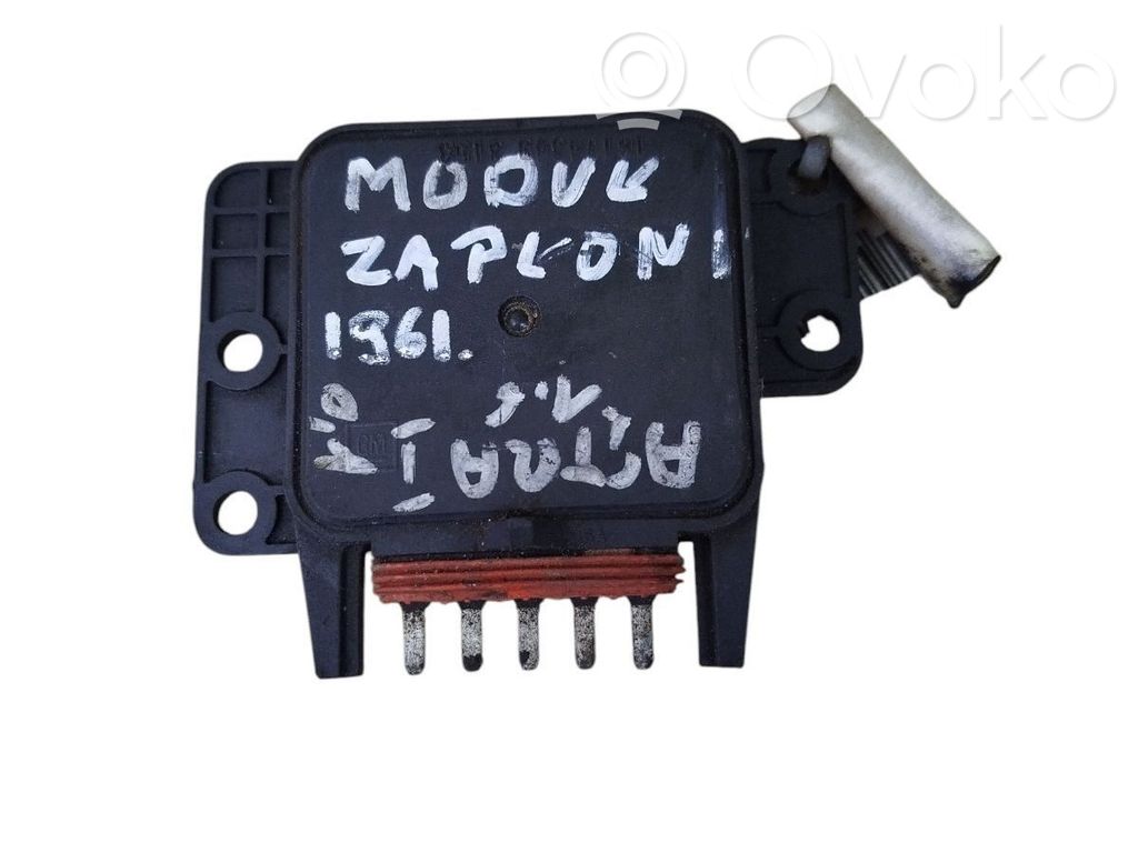 Opel Corsa B Ignition amplifier control unit 