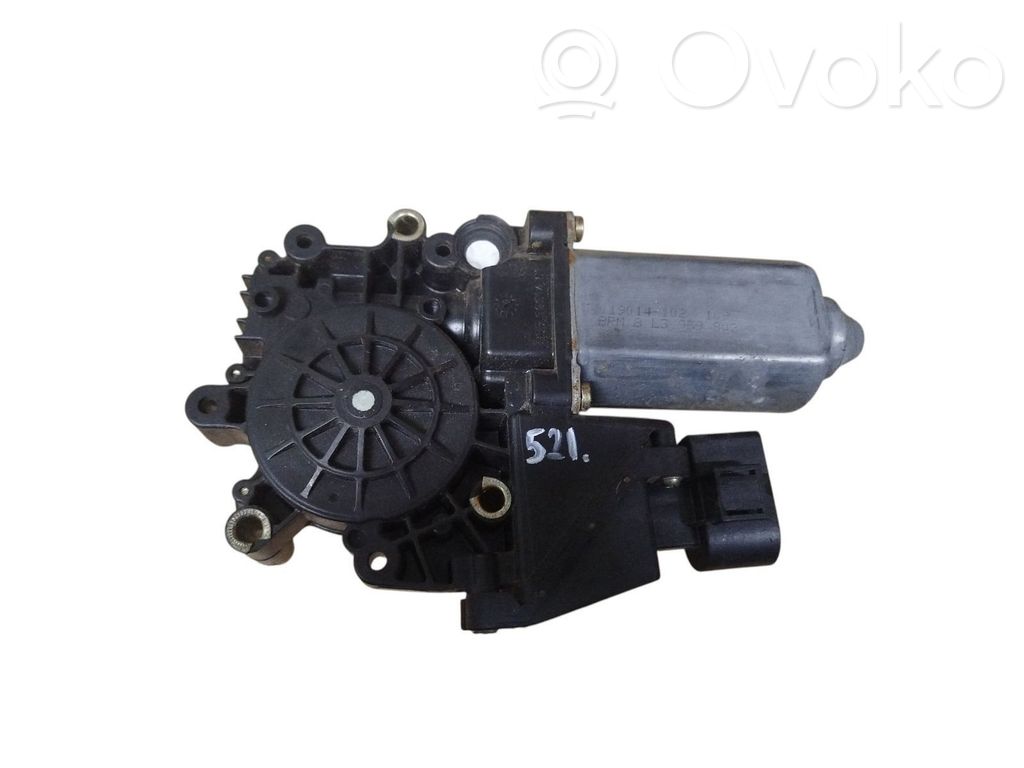 Silnik regulatora szyby drzwi przednich   8L3959802