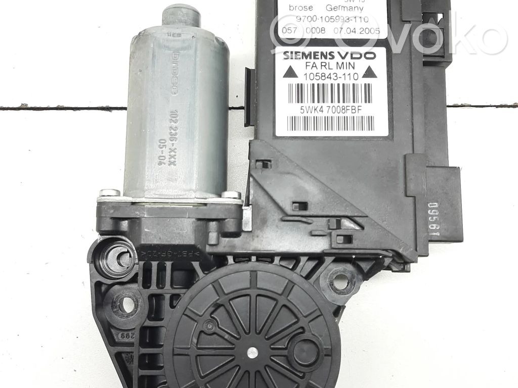 Audi A4 S4 B7 8E 8H Silnik regulatora szyby drzwi przednich 