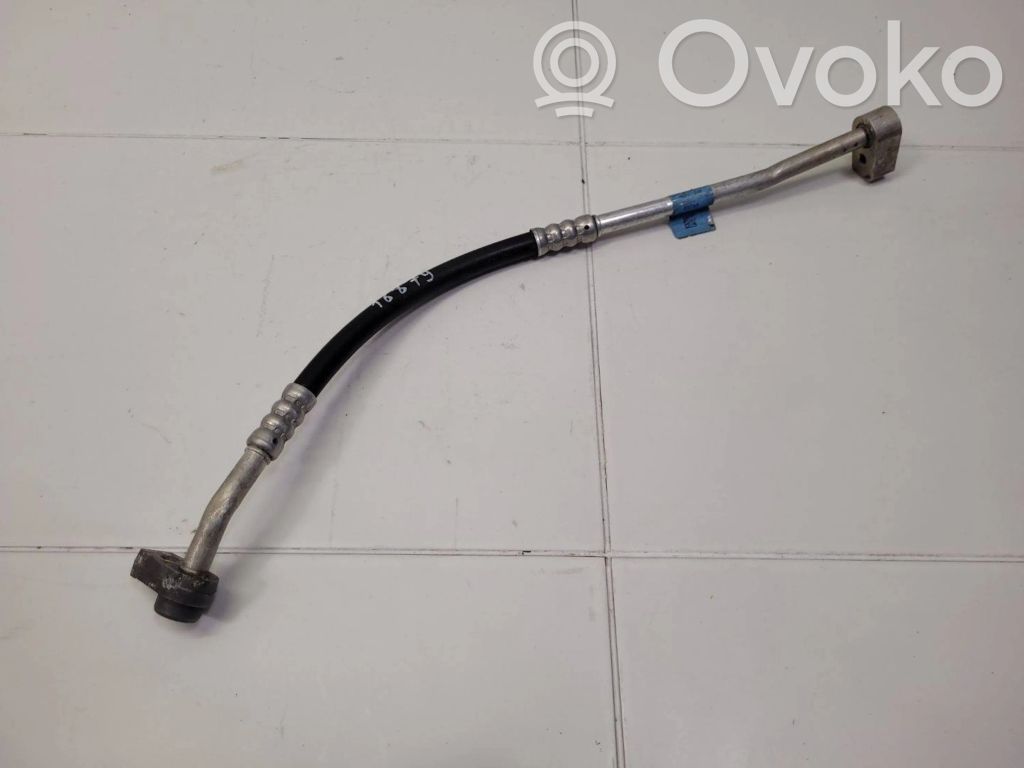 Tuyau de climatisation   F1F119D567AB