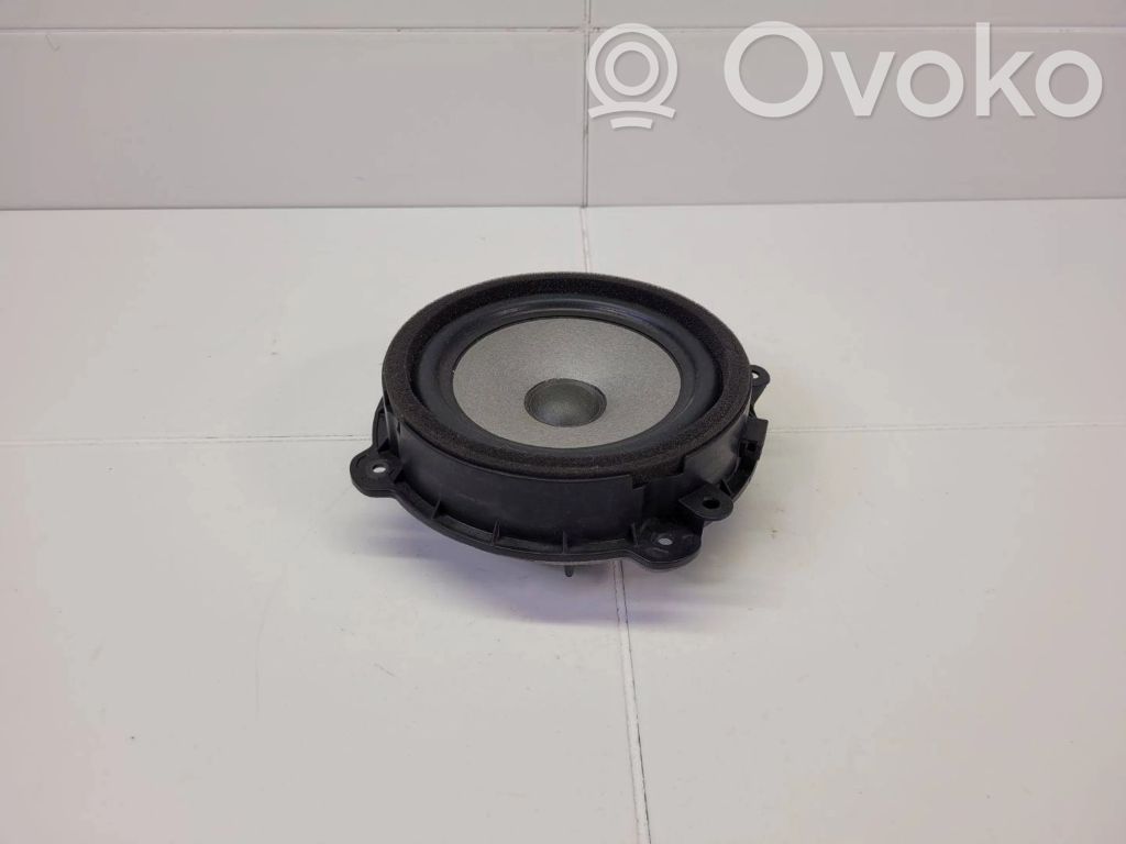 Hyundai Tucson TL Altavoz de la puerta trasera 