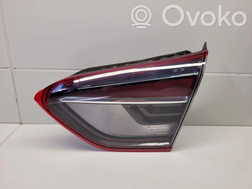 Opel Crossland X Takaluukun takavalot 