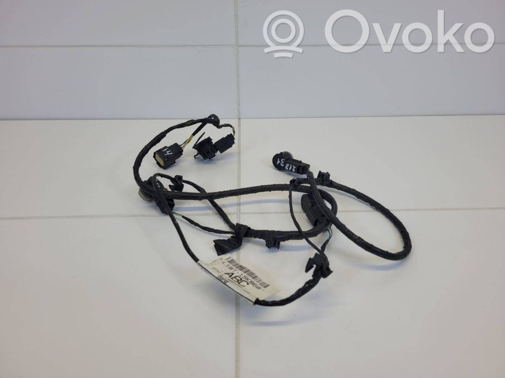 Cableado del sensor de aparcamiento (PDC)   L1BT15K868