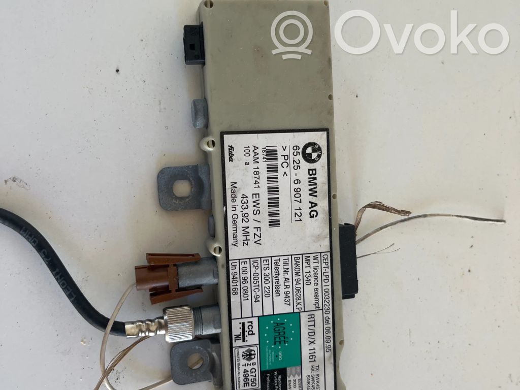 Усилитель антенны   65256907121,43392MHZ,AM18741