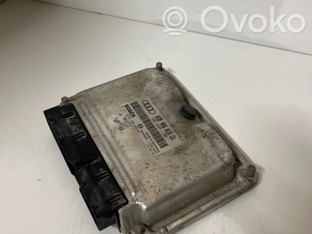 Audi A6 S6 C5 4B Engine control unit/module ECU 