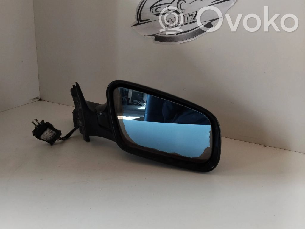 Audi A3 S3 8L Front door electric wing mirror 
