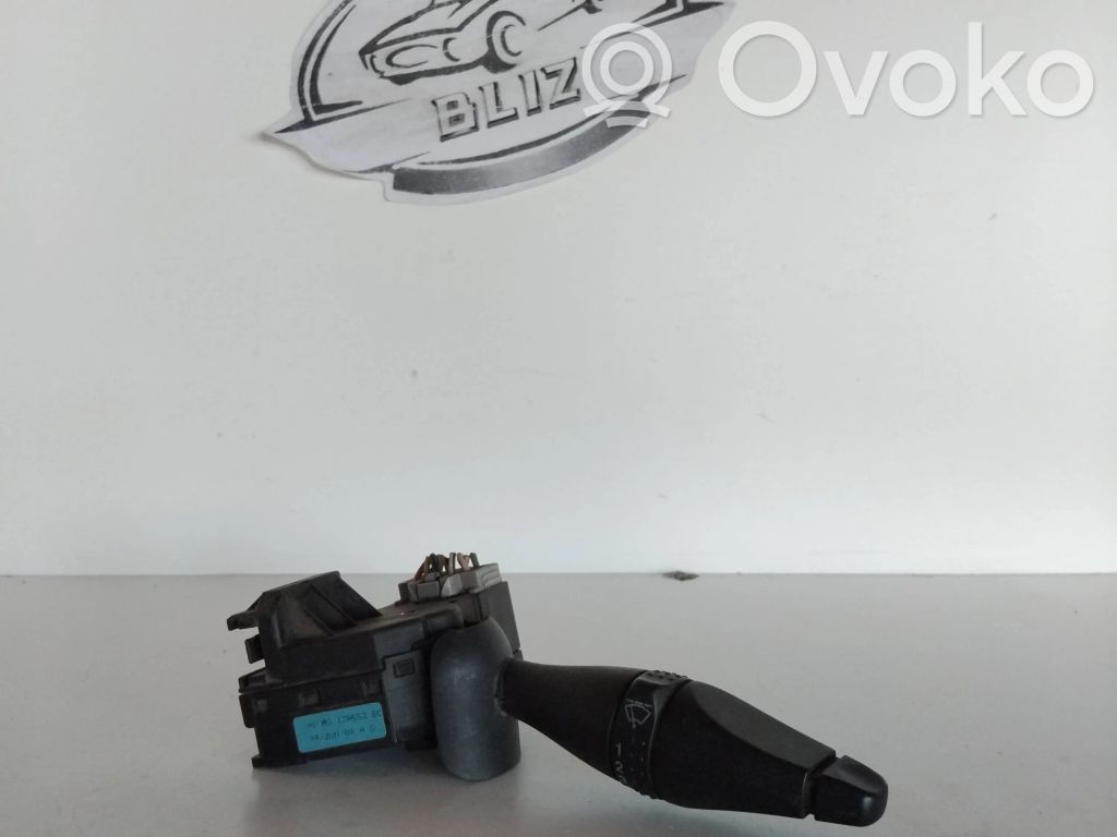 Ford Focus Wiper control stalk 