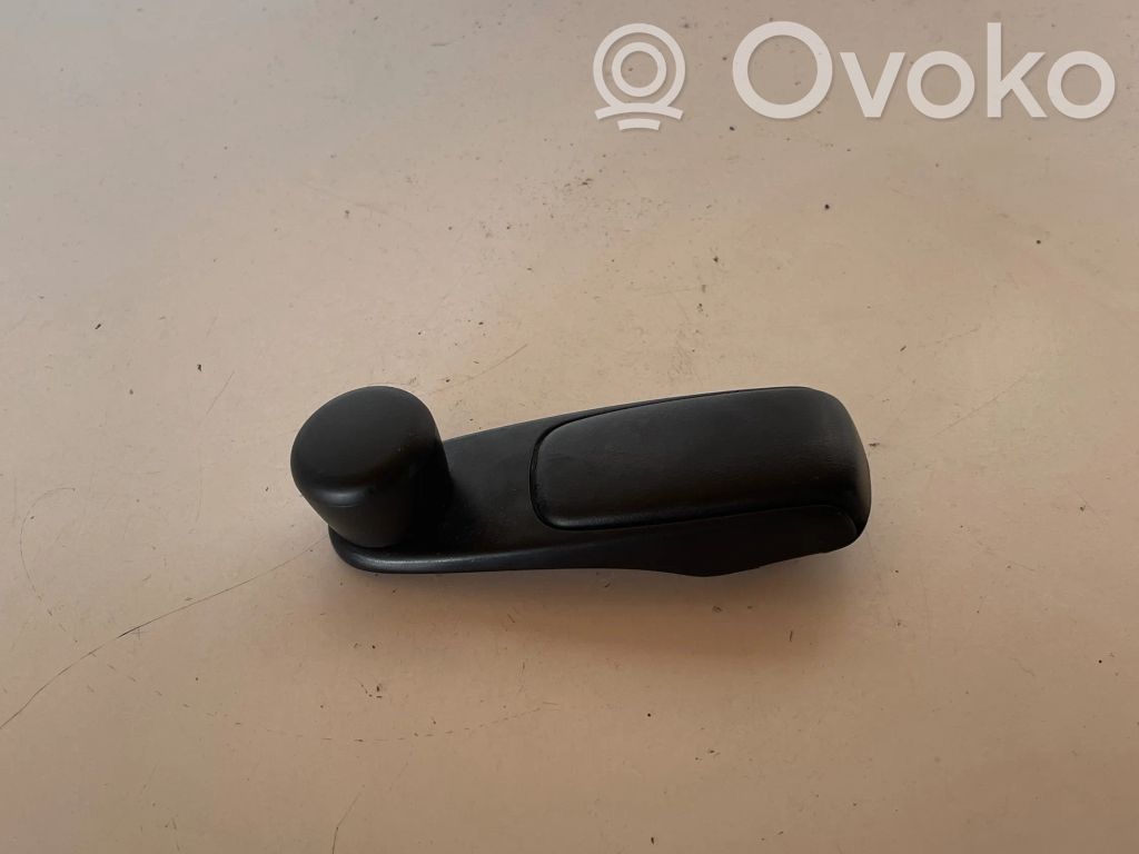 Citroen C4 I Takaoven ikkunan kampi 