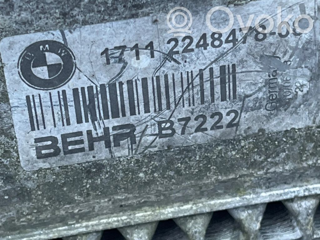 BMW 5 E60 E61 Dzesēšanas šķidruma radiators 