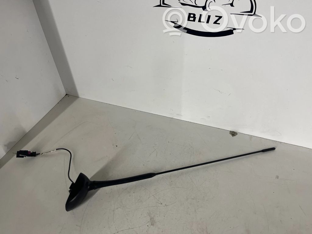 Opel Meriva B GPS-pystyantenni 