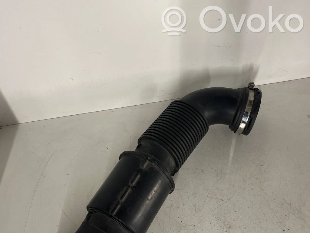 Opel Meriva B Einzelteil Lufteinlasskanal 