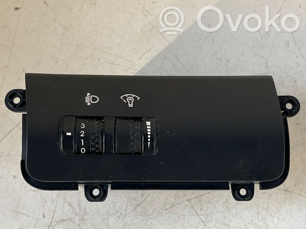 KIA Ceed Headlight level height control switch 