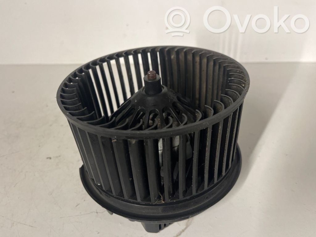 Volvo V50 Heizungslüfter 