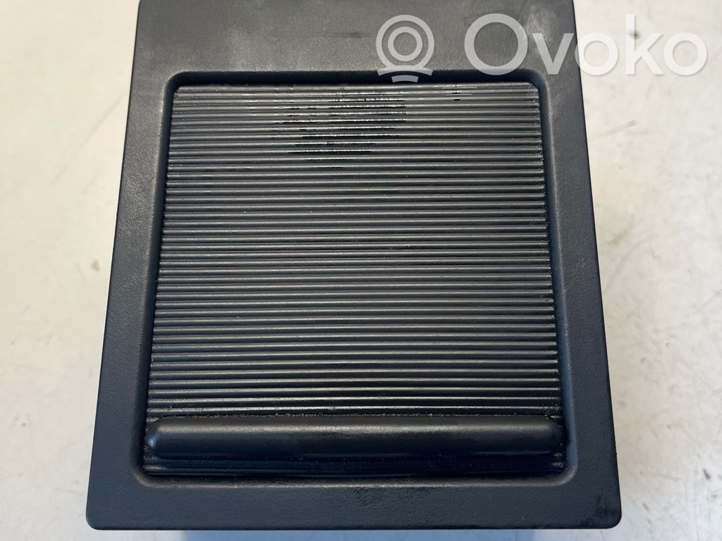 BMW 5 E39 Glove box central console 
