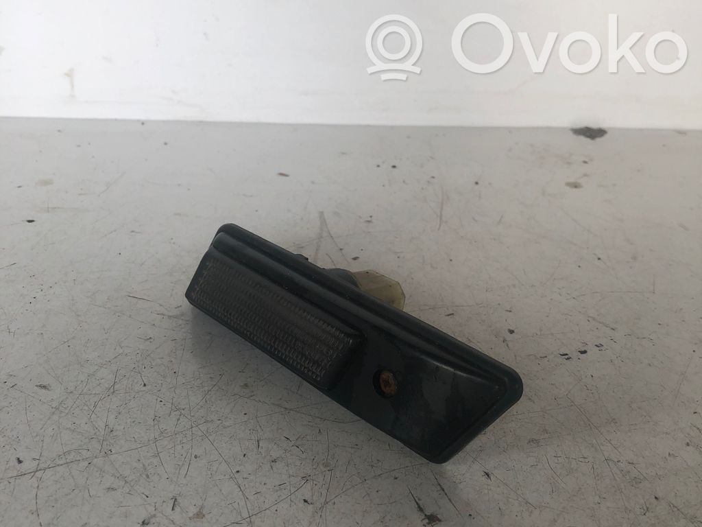 BMW 3 E36 Front fender indicator light 