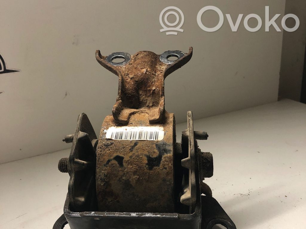 Engine mount bracket   671AD,LM671AD