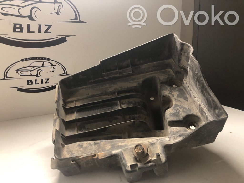 Dodge Caliber Battery box tray 