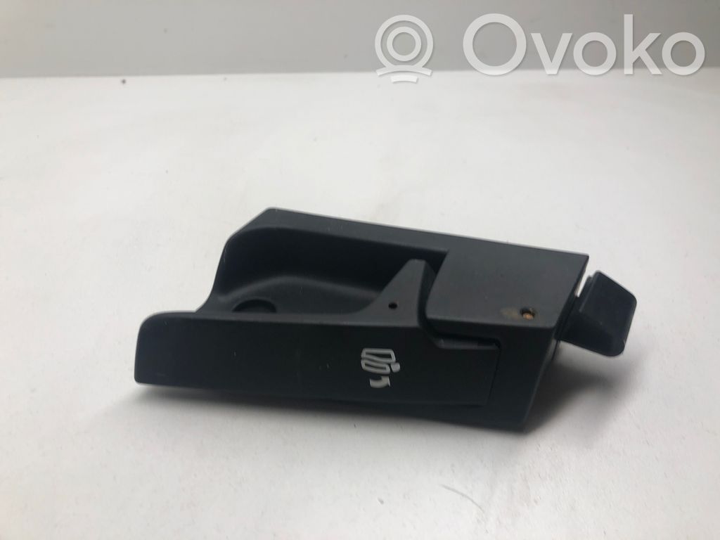Audi A5 8T 8F Leva/maniglia di controllo dello schienale del sedile 
