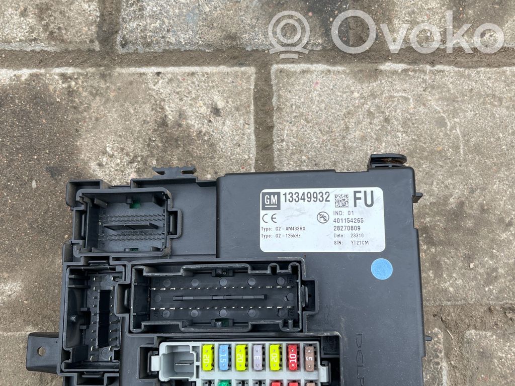 Opel Meriva B Modul siguranțe 