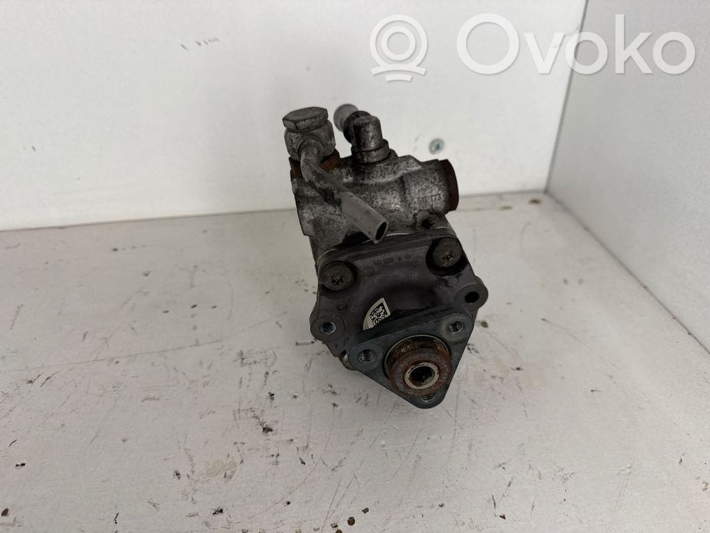 BMW X3 E83 Power steering pump 