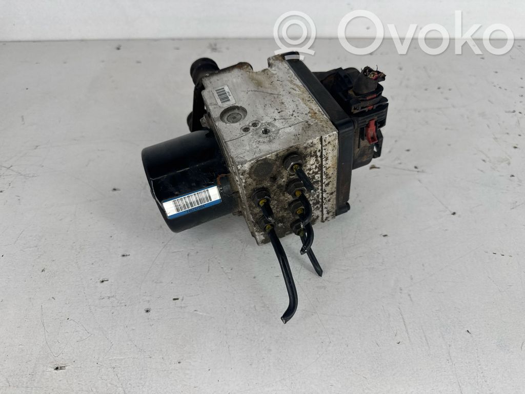 Volkswagen PASSAT B6 ABS bloks 