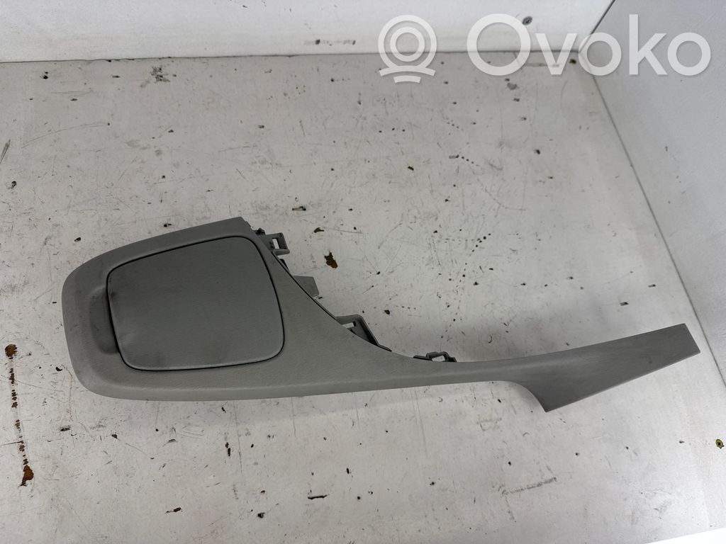 Toyota Prius (XW30) Przedni uchwyt na kubek tunelu środkowego 