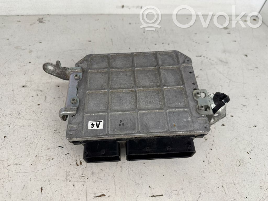 Toyota Prius (XW30) Engine control unit/module 