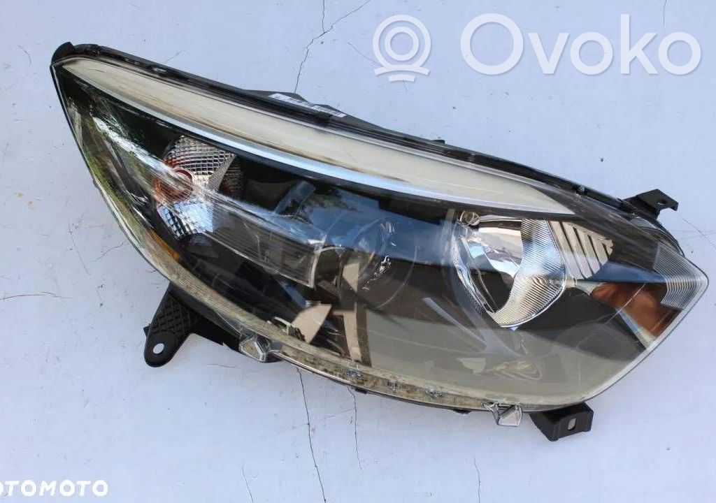 Renault Captur Headlight/headlamp 
