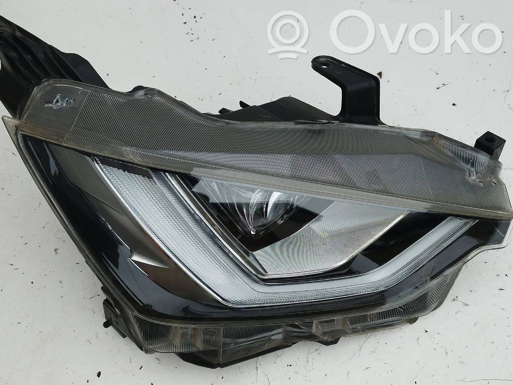 Isuzu D-Max Lampa przednia 