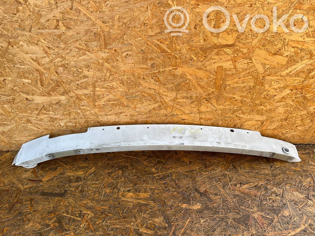 Volvo XC60 Poprzeczka zderzaka przedniego 