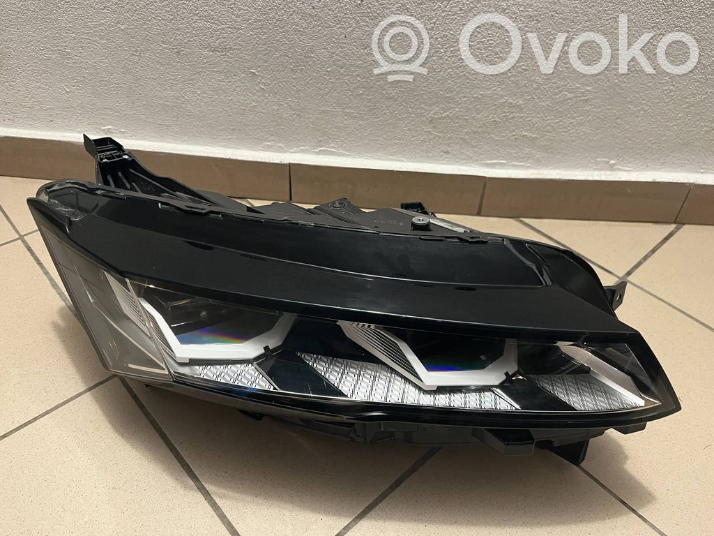 Renault Rafale Scheinwerfer 