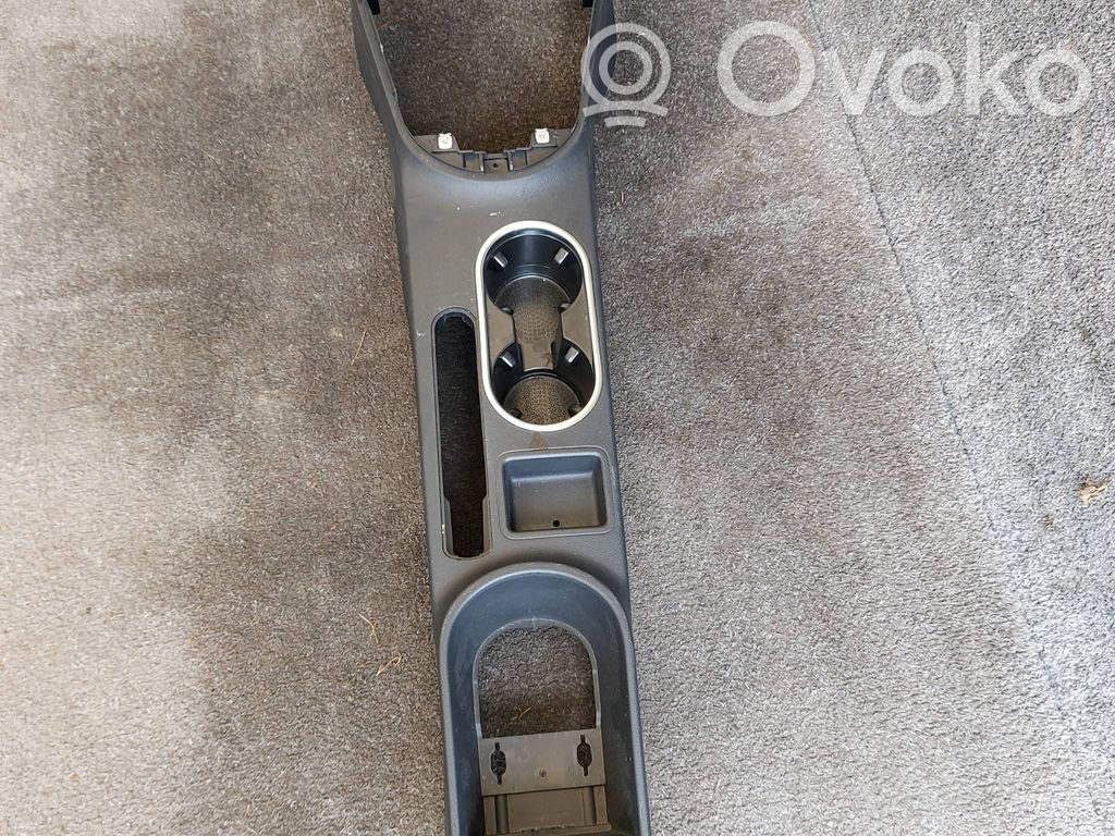 Volkswagen Beetle A5 Center console 