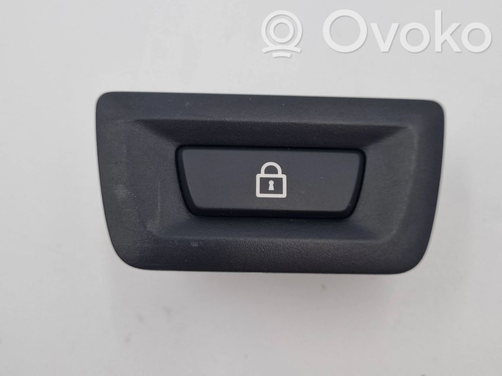 Central locking switch button   9162644,61319162644