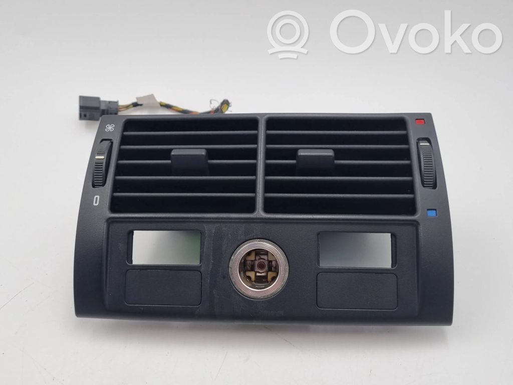 BMW X5 E53 Rear air vent grill 