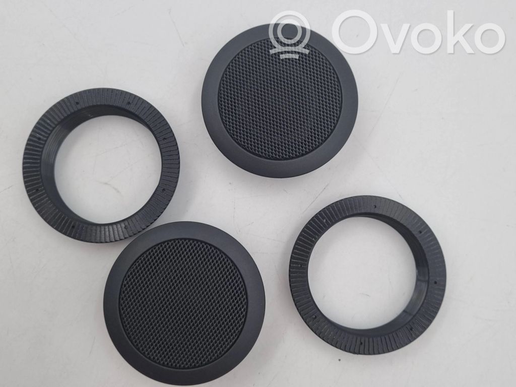 Altavoz de la bandeja del maletero   6906973,65136906973,S2064149,4913430957