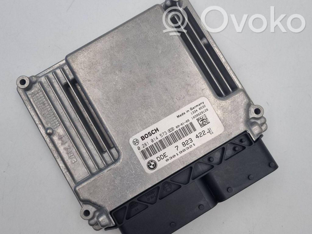 BMW 1 E81 E87 Engine control unit/module 