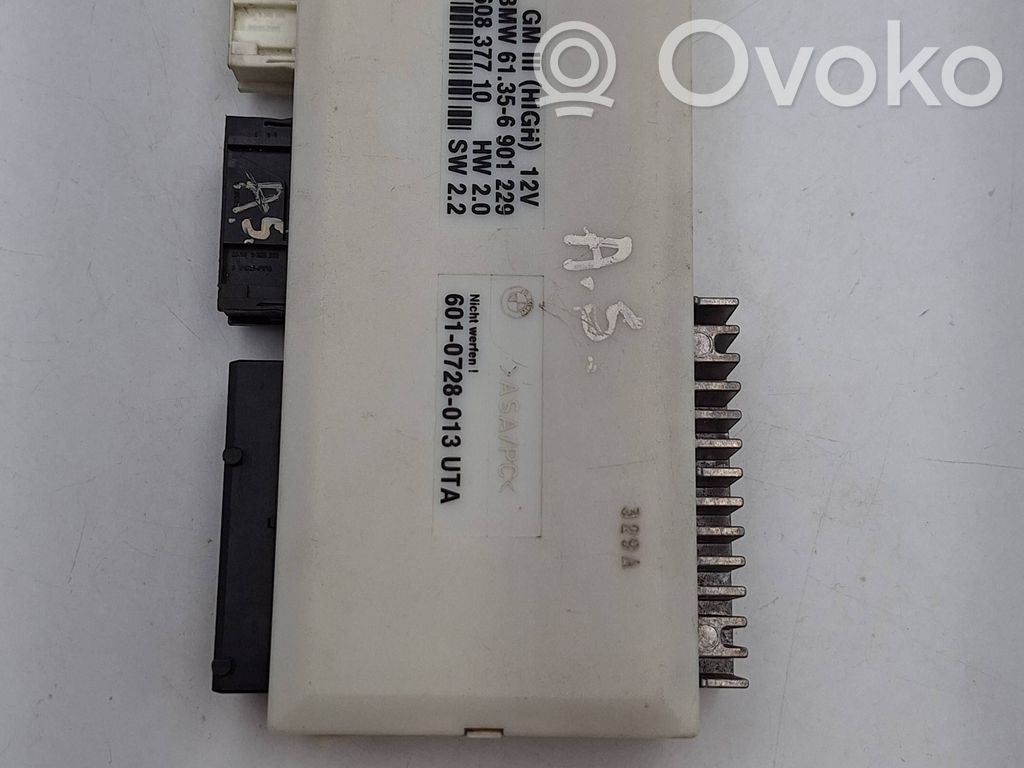 BMW 5 E39 Komforto modulis 