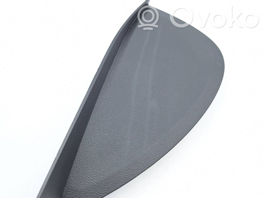 Dashboard side end trim   6958799,0113554,51456958799,011646,6958802,F0027591