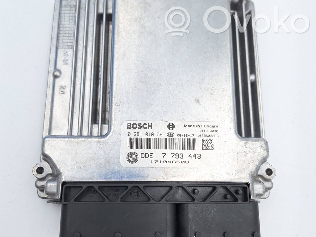 BMW 3 E46 Engine control unit/module 