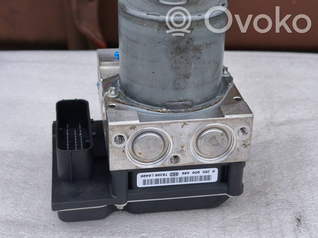 BMW X3 E83 ABS Pump 