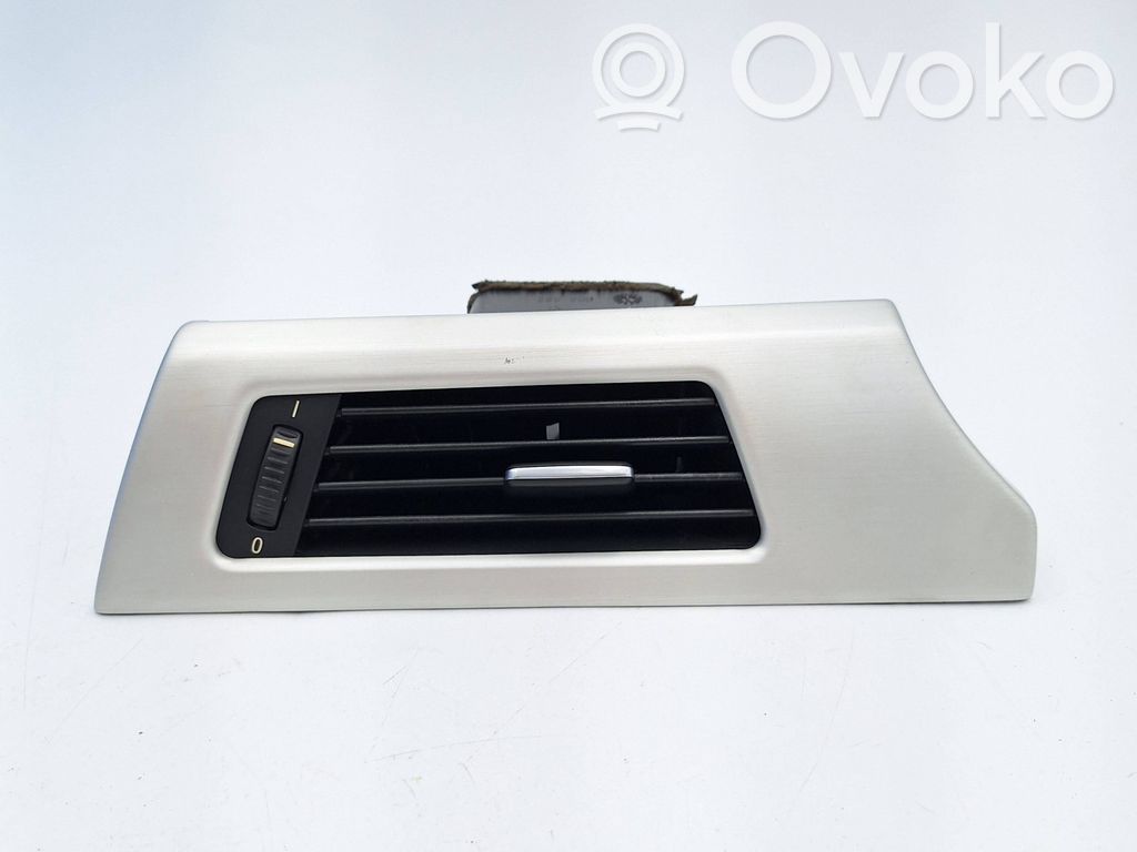 BMW 3 E90 E91 Moldura protectora de la rejilla de ventilación lateral del panel 