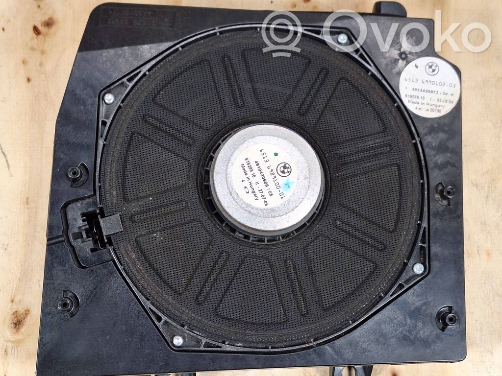 BMW 5 E60 E61 Subwoofer 