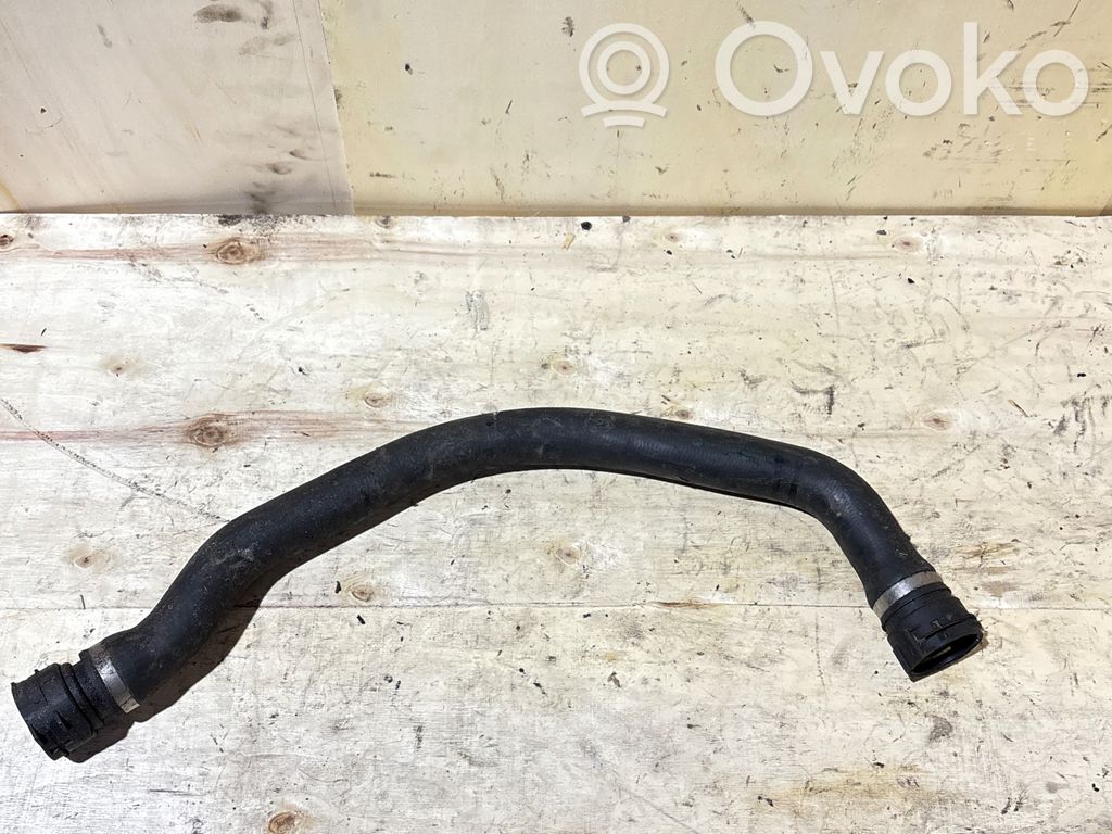 BMW 5 E60 E61 Engine coolant pipe/hose 